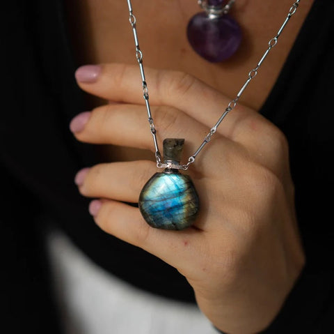 Collana con piccola bottiglia di profumo - Labradorite